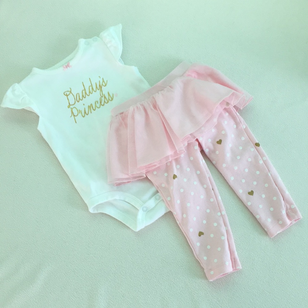 👑 Sweet “Daddy’s Princess” Two-piece Ensemble by Carter’s 👑